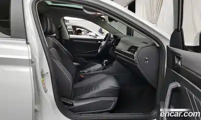 Volkswagen Jetta 2023 1.5 Автомат в Москве № 199015, миниатюра 10