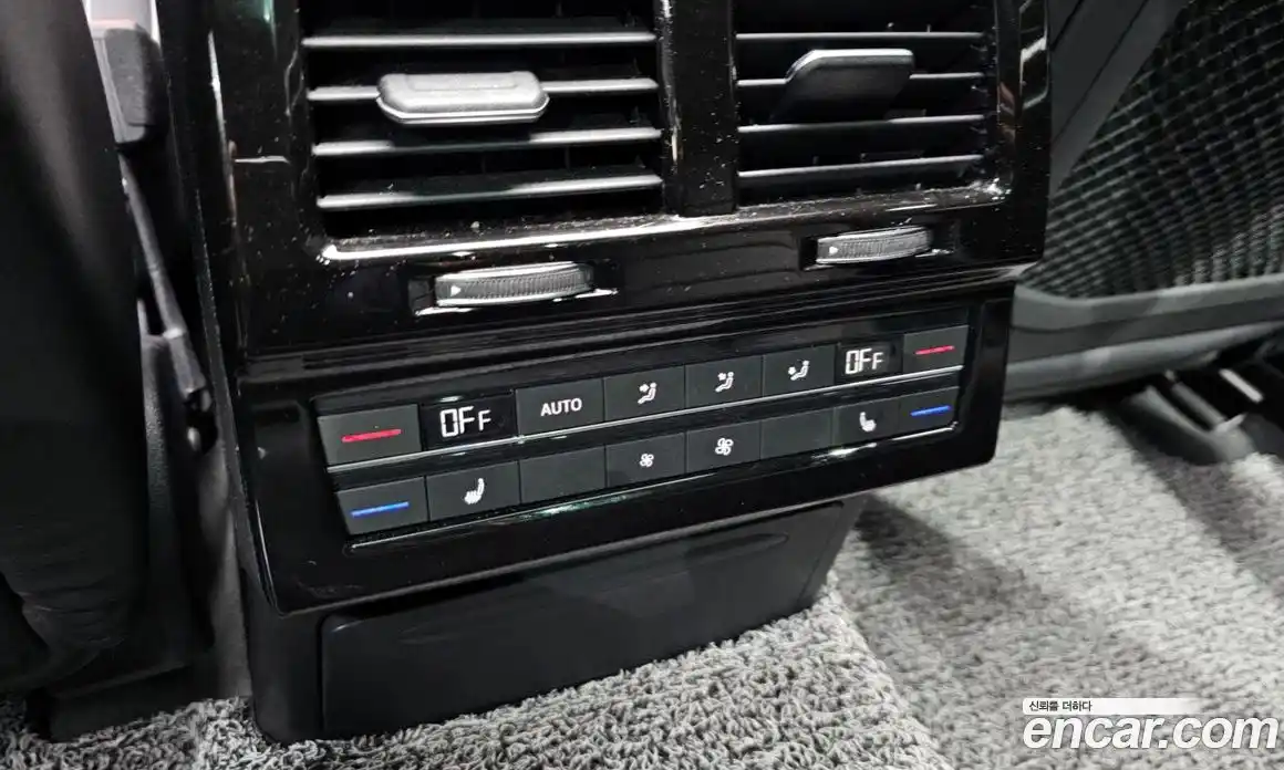 Volkswagen Touareg 2023 3.0 Автомат в Москве № 199050, фото 11