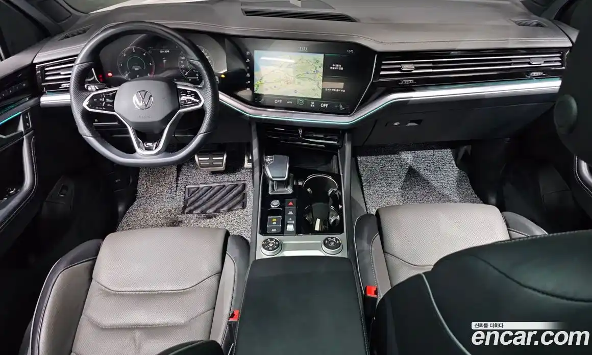 Volkswagen Touareg 2023 3.0 Автомат в Москве № 199050, фото 18