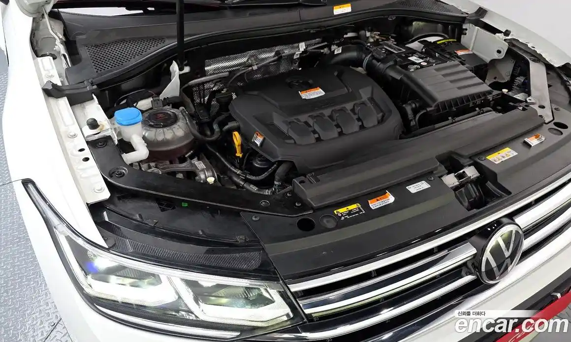 Volkswagen Tiguan 2022 2.0 Автомат в Москве № 199102, фото 12