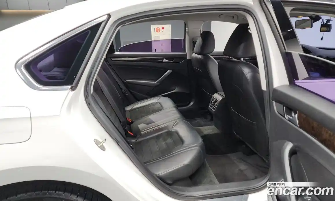 Volkswagen Passat 2015 2.0 Автомат в Москве № 199295, фото 12