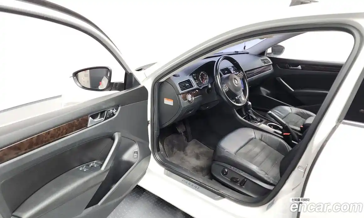 Volkswagen Passat 2015 2.0 Автомат в Москве № 199295, фото 10