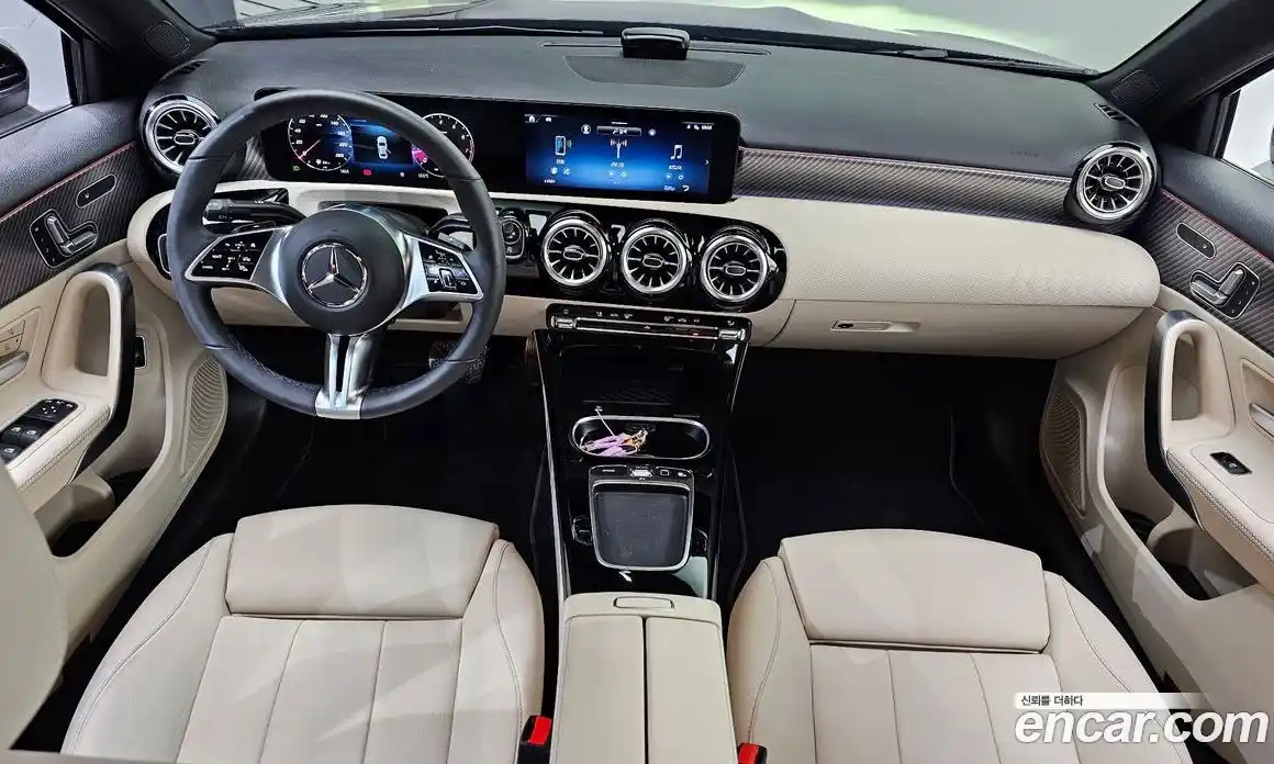 Mercedes-Benz A-Class 2025 2.0 Автомат в Москве № 202239, фото 17