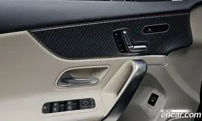 Mercedes-Benz A-Class 2025 2.0 Автомат в Москве № 202239, миниатюра 2