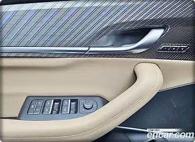 Renault Grand Koleos 2025 2.0 Автомат в Москве № 203913, миниатюра 8