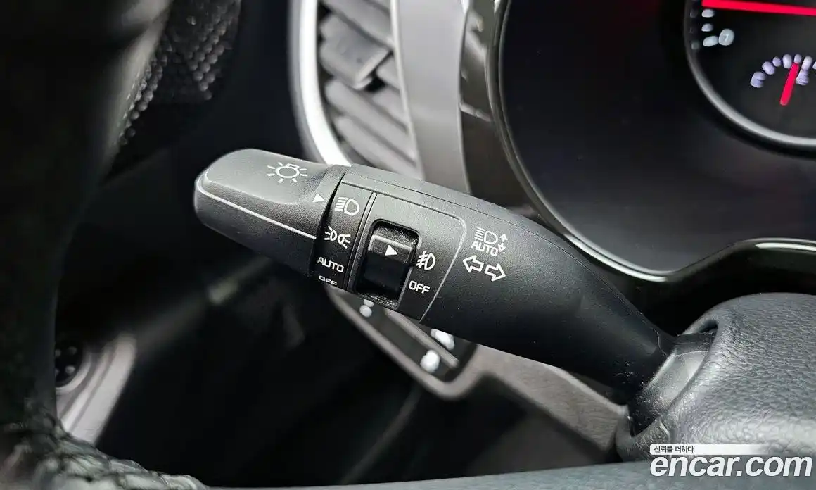 Kia Seltos 2023 1.6 Автомат в Москве № 21005, фото 15