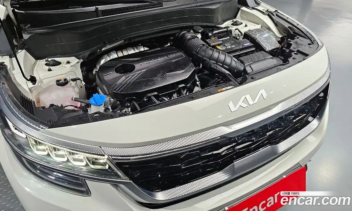 Kia Seltos 2023 1.6 Автомат в Москве № 21005, фото 16