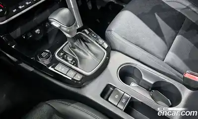 Kia Seltos 2023 1.6 Автомат в Москве № 21005, миниатюра 5