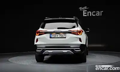 Kia Seltos 2023 1.6 Автомат в Москве № 21005, миниатюра 6