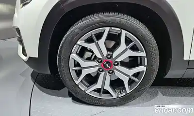 Kia Seltos 2023 1.6 Автомат в Москве № 21005, миниатюра 7