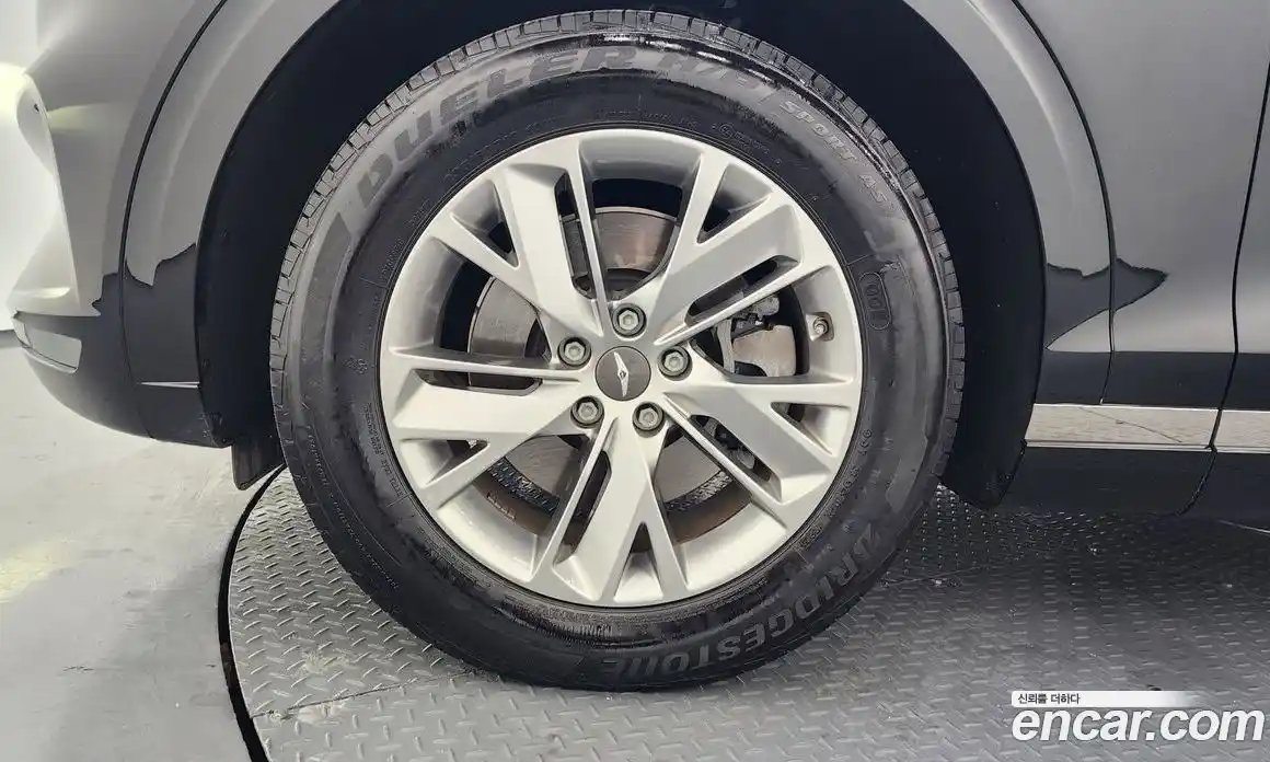 Genesis GV70 2021 2.5 Автомат в Москве № 21006, фото 3