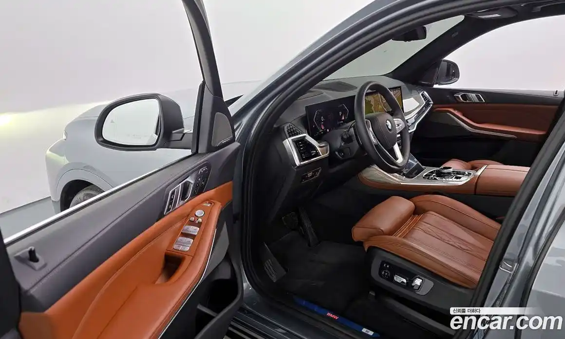 BMW X7 2023 3.0 Автомат в Москве № 210365, фото 11