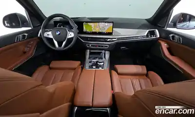 BMW X7 2023 3.0 Автомат в Москве № 210365, миниатюра 8