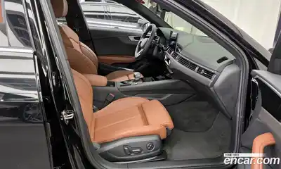 Audi A4 2023 2.0 Автомат в Москве № 210560, миниатюра 11