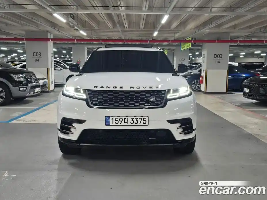 Land Rover Range-Rover Velar 2023 2.0 Автомат в Москве № 213368, фото 3