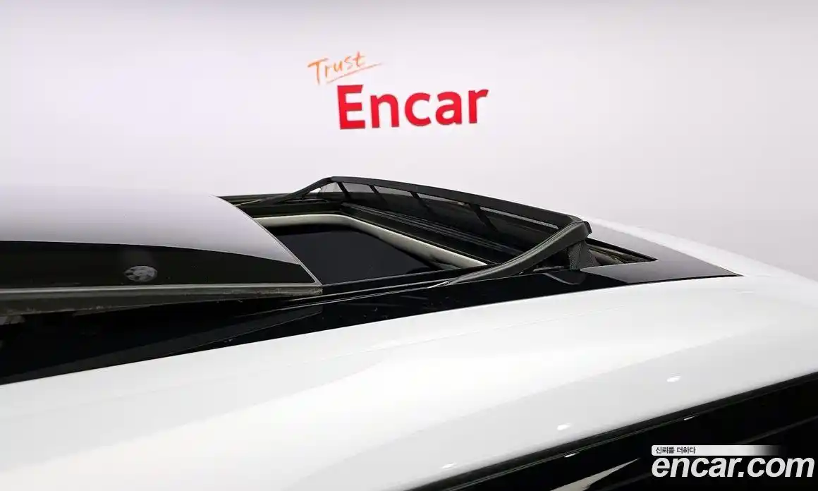 Land Rover Discovery 2018 2.0 Автомат в Москве № 213483, фото 6