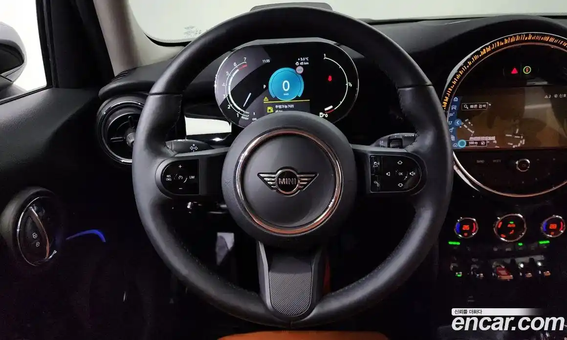 Mini Cooper 2024 1.5 Автомат в Москве № 214087, фото 15