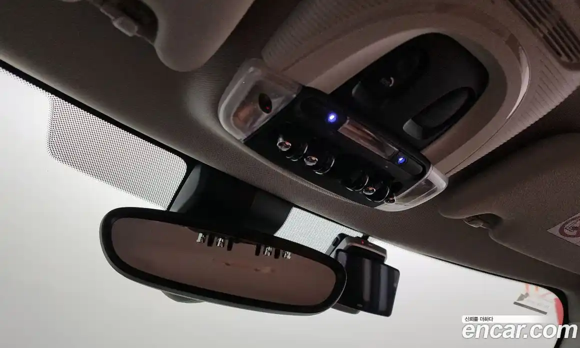 Mini Cooper 2024 1.5 Автомат в Москве № 214087, фото 17