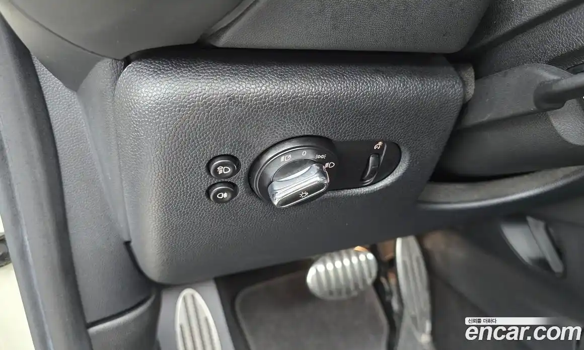 Mini Cooper Convertible 2022 2.0 Автомат в Москве № 214127, фото 20