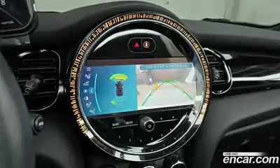 Mini Cooper Convertible 2022 2.0 Автомат в Москве № 214127, миниатюра 5