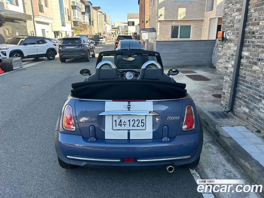 Mini Cooper Convertible 2007 1.6 Автомат в Москве № 214422, фото 11