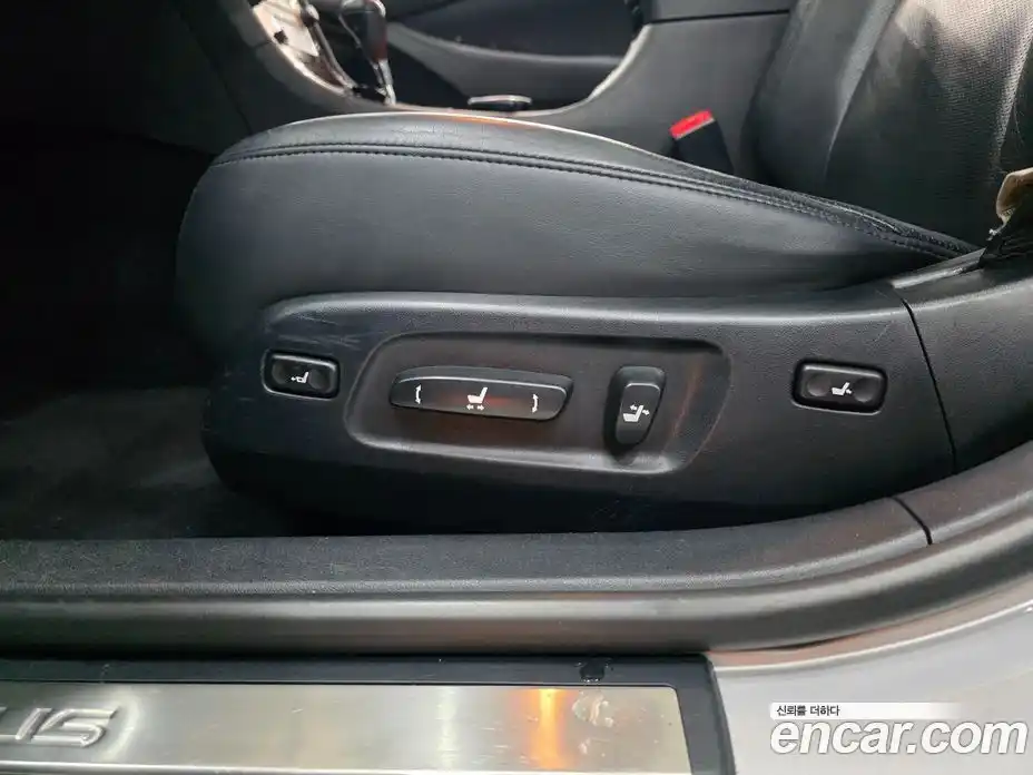 Lexus ES 2011 3.5 Автомат в Москве № 214821, фото 12