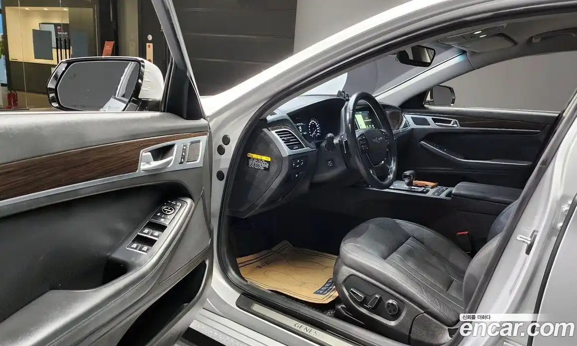 Genesis G80 2018 3.3 Автомат в Москве № 21772, фото 15