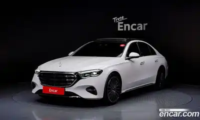 Mercedes-Benz E-Class 2024 3.0 Автомат в Москве № 220184, миниатюра 12