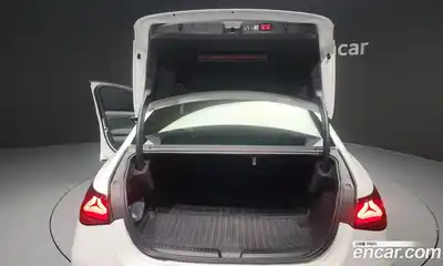 Mercedes-Benz E-Class 2024 3.0 Автомат в Москве № 220184, миниатюра 4