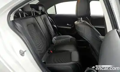 Mercedes-Benz A-Class 2020 2.0 Автомат в Москве № 220642, миниатюра 12