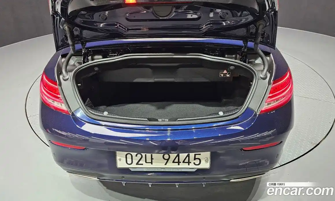 Mercedes-Benz C-Class 2018 2.0 Автомат в Москве № 223301, фото 20