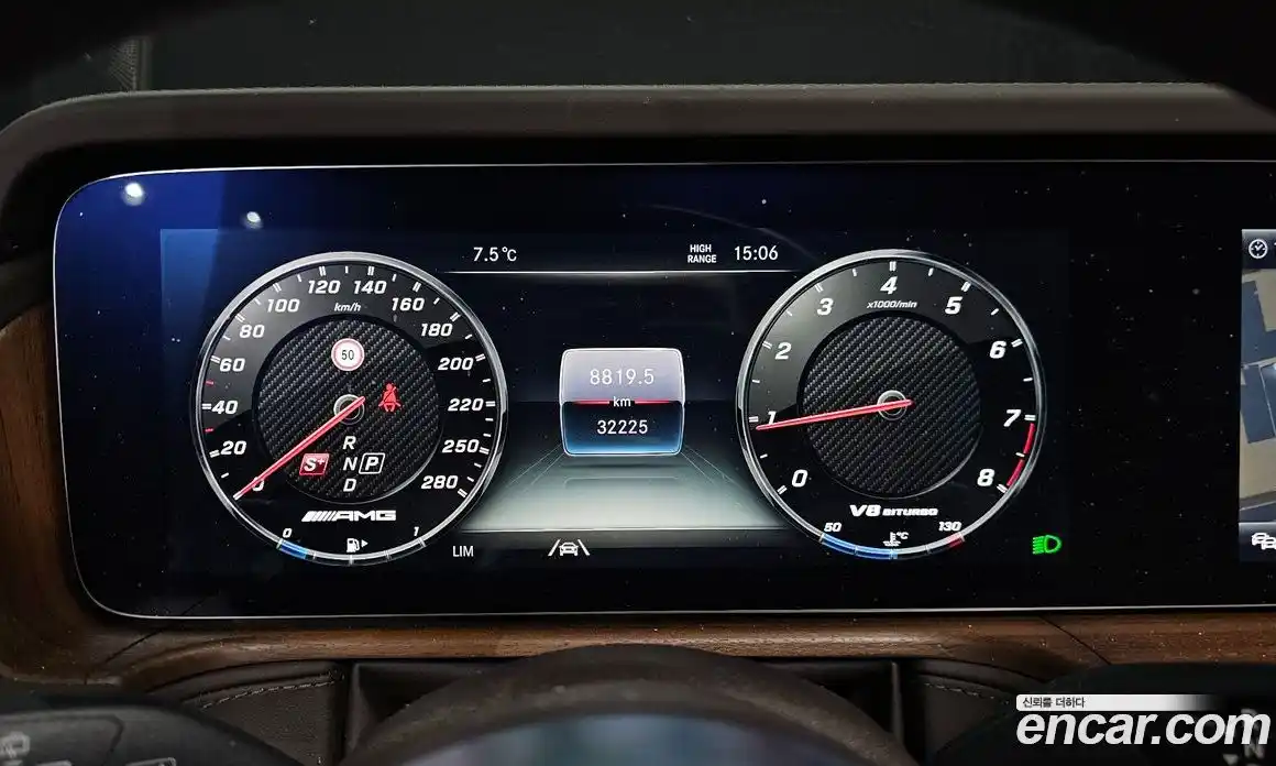 Mercedes-Benz G-Class 2023 4.0 Автомат в Москве № 224273, фото 3