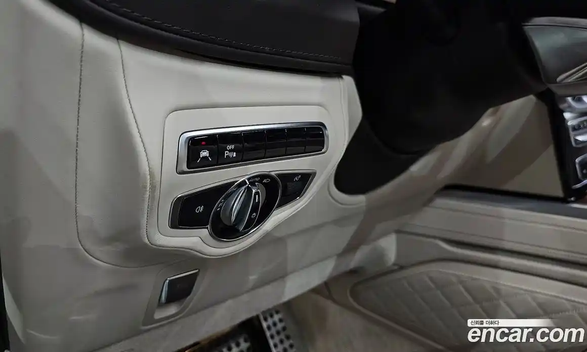 Mercedes-Benz G-Class 2023 4.0 Автомат в Москве № 224273, фото 9