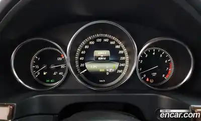 Mercedes-Benz E-Class 2014 3.5 Автомат в Москве № 229616, миниатюра 11