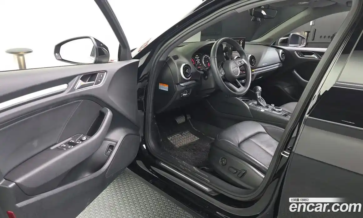 Audi A3 2020 2.0 Автомат в Москве № 230042, фото 10