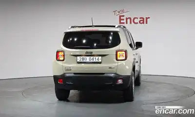 Jeep Renegade 2016 2.0 Автомат в Москве № 232530, миниатюра 2