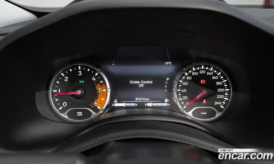 Jeep Renegade 2016 2.0 Автомат в Москве № 232530, фото 6