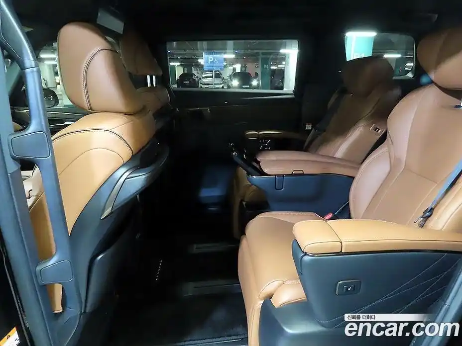 Toyota Alphard 2024 2.5 Автомат в Москве № 232832, фото 7