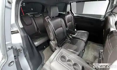 Honda Odyssey 2018 3.5 Автомат в Москве № 232890, миниатюра 9