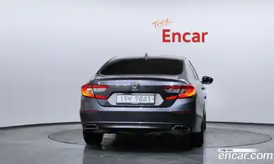 Honda Accord 2019 1.5 Автомат в Москве № 232927, миниатюра 4