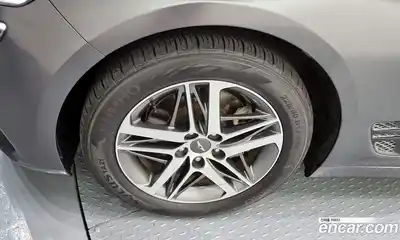 Genesis G70 2021 2.2 Автомат в Москве № 23547, миниатюра 6