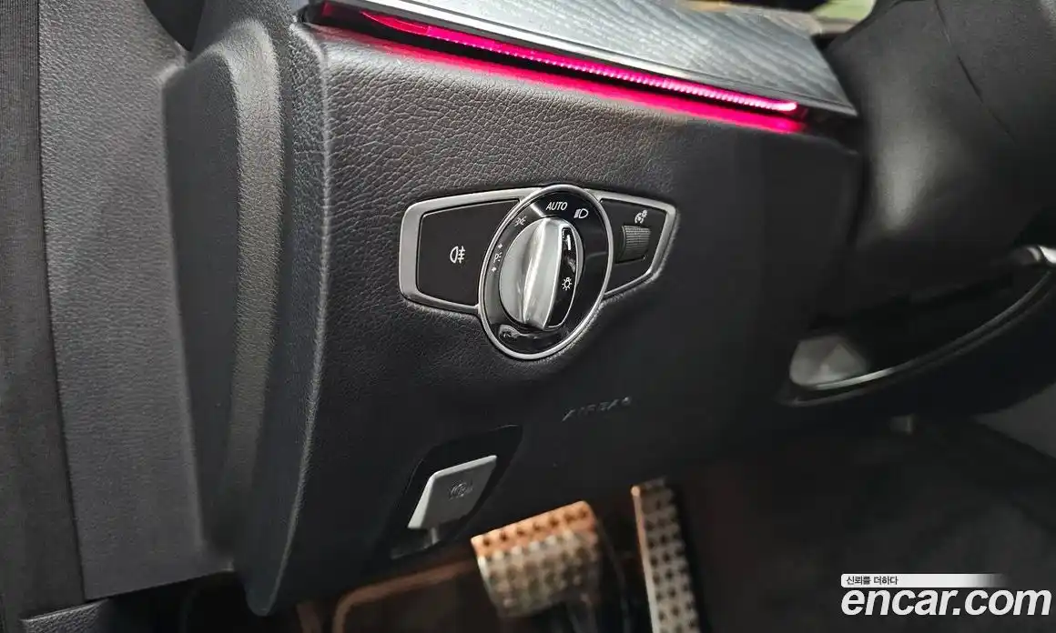 Mercedes-Benz E-Class 2021 2.0 Автомат в Москве № 241002, фото 16