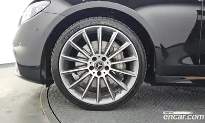 Mercedes-Benz E-Class 2021 2.0 Автомат в Москве № 241002, миниатюра 5