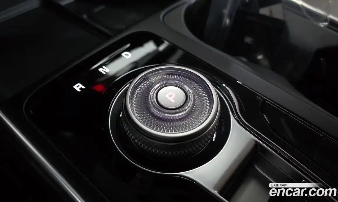 Kia Canival 2025 3.5 Автомат в Москве № 248115, фото 18