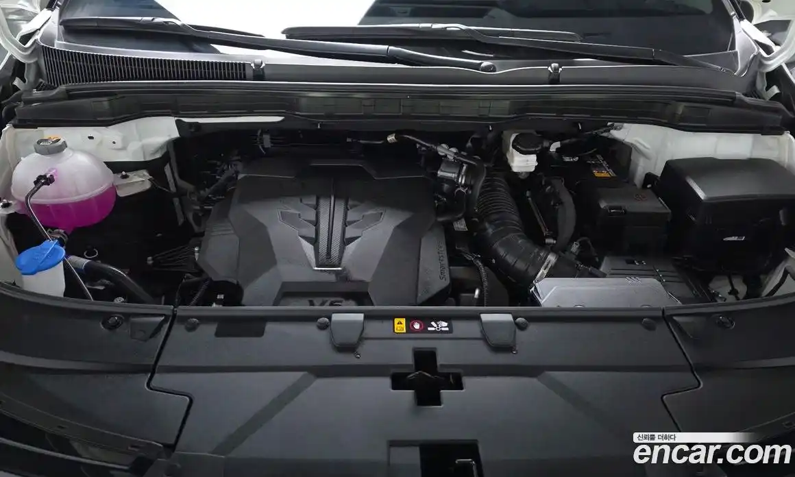 Kia Canival 2025 3.5 Автомат в Москве № 248115, фото 3