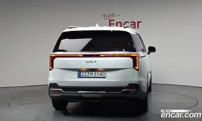 Kia Canival 2025 3.5 Автомат в Москве № 248115, миниатюра 6