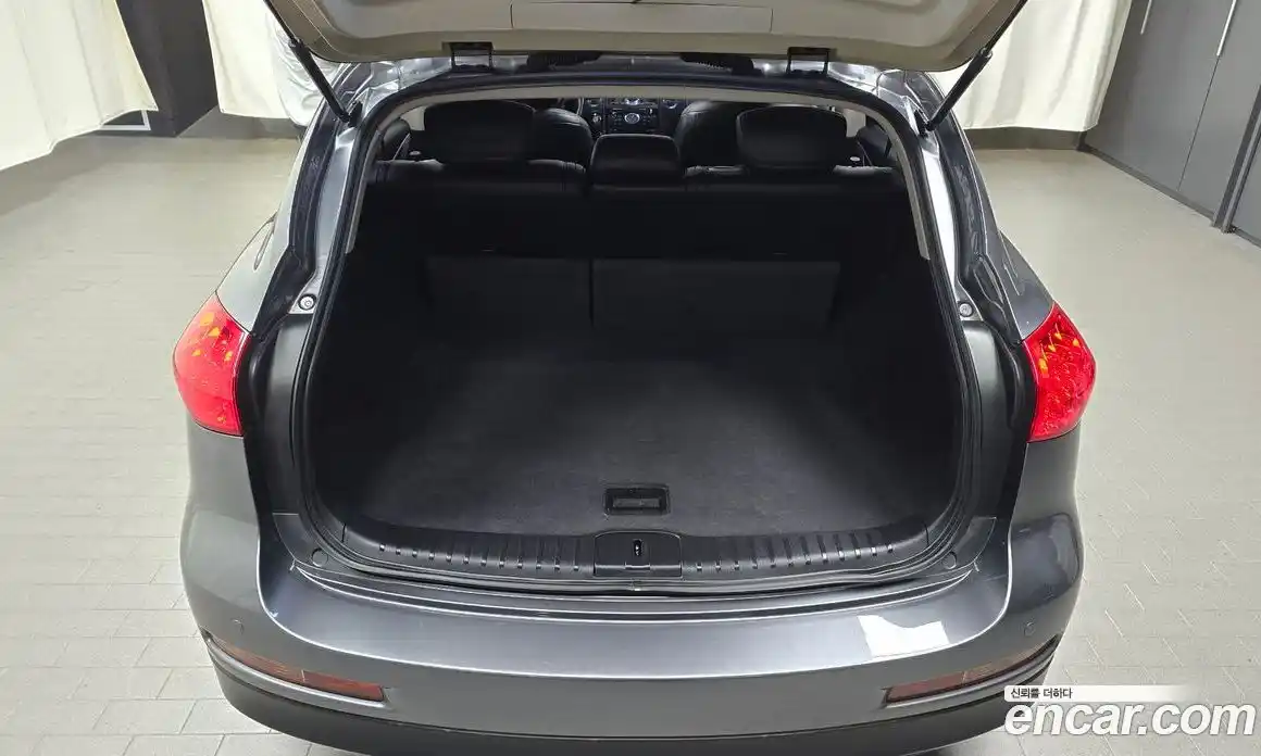 Infiniti QX50 2015 3.7 Автомат в Москве № 256146, фото 16