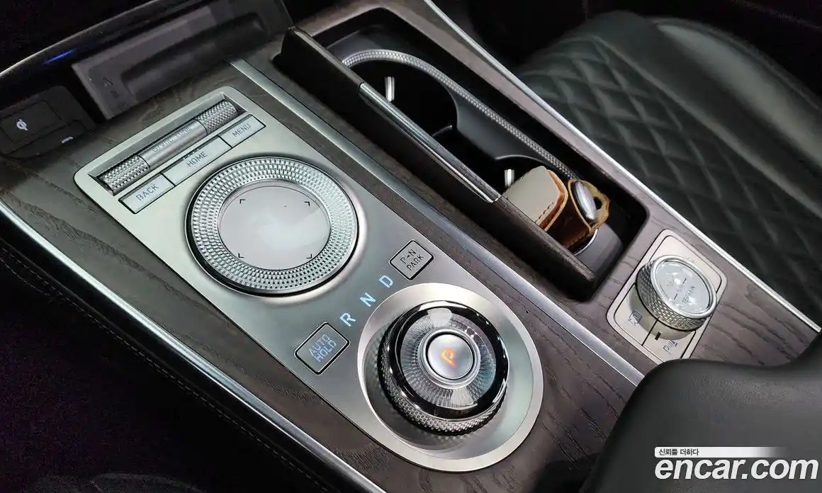 Genesis GV80 2022 2.5 Автомат в Москве № 25653, фото 3