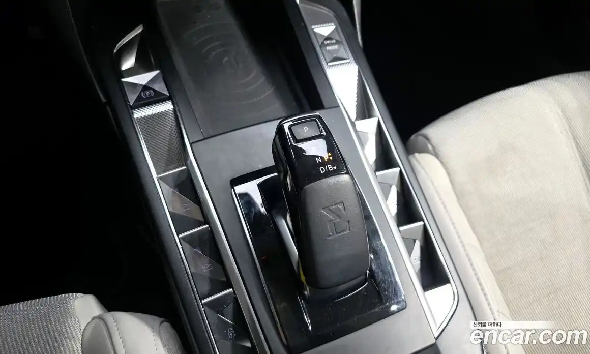 Citroen DS3 2021 0.1 Автомат в Москве № 256809, фото 9