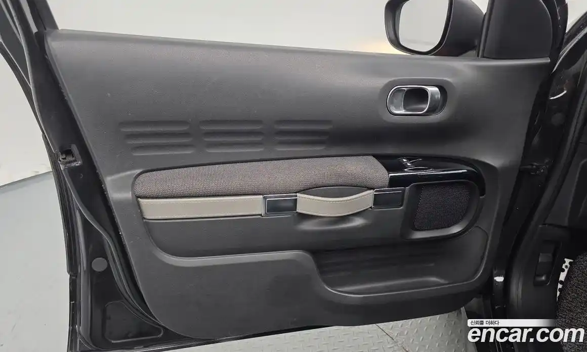 Citroen C4 Cactus 2018 1.6 Автомат в Москве № 256812, фото 18